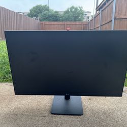 LG monitor