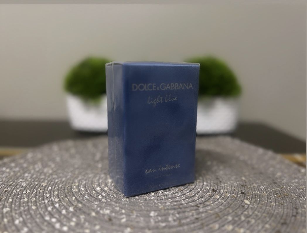 Dolce & Gabbana Light Blue Intense 