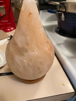 Small Himalayan Salt Rock Lamp/ Read Description And Look At The Pictures