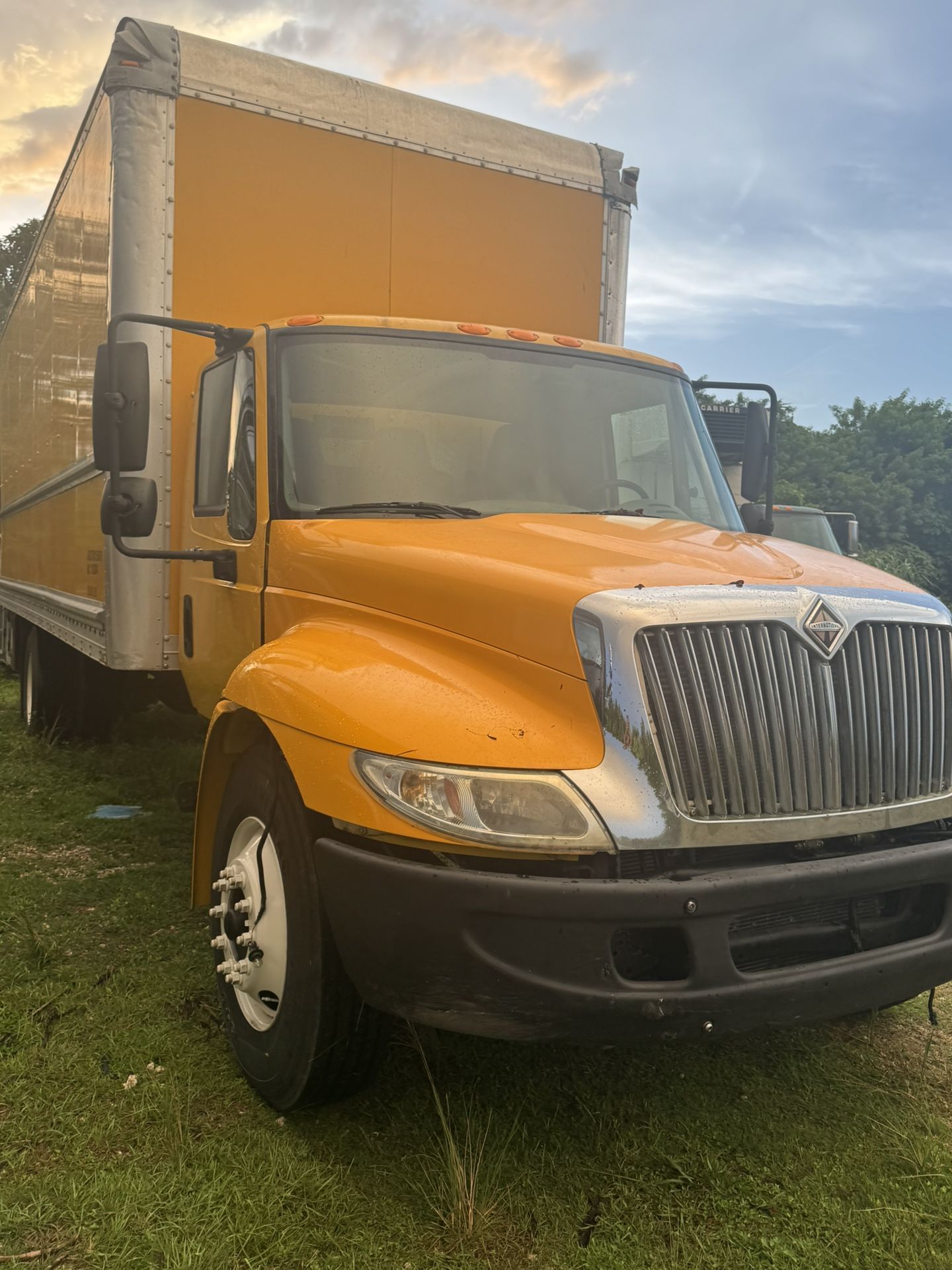2013 International 4300 Box Truck 