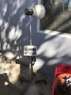 Infra red therapy light