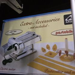 Pasta machine