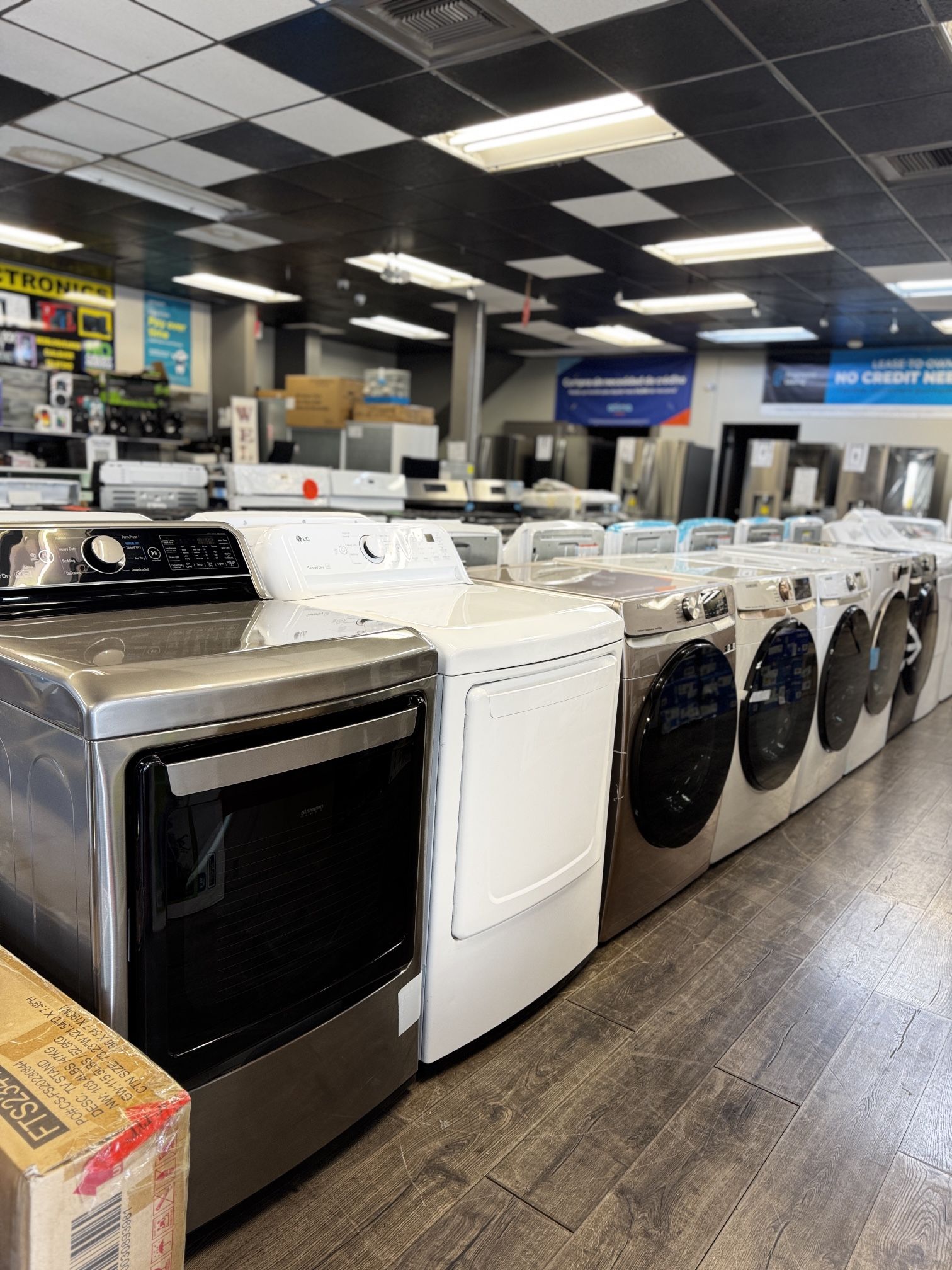 Washers & Dryers (Take It Home In Payments/ llévatelo a casa en pagos)