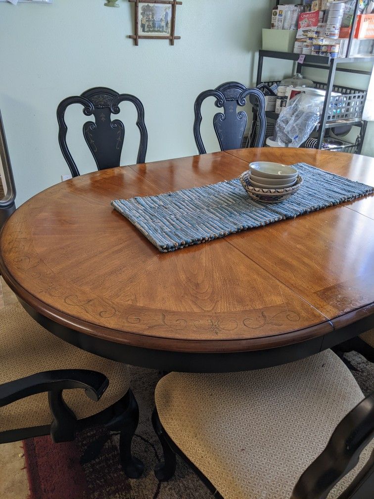 Dining Set