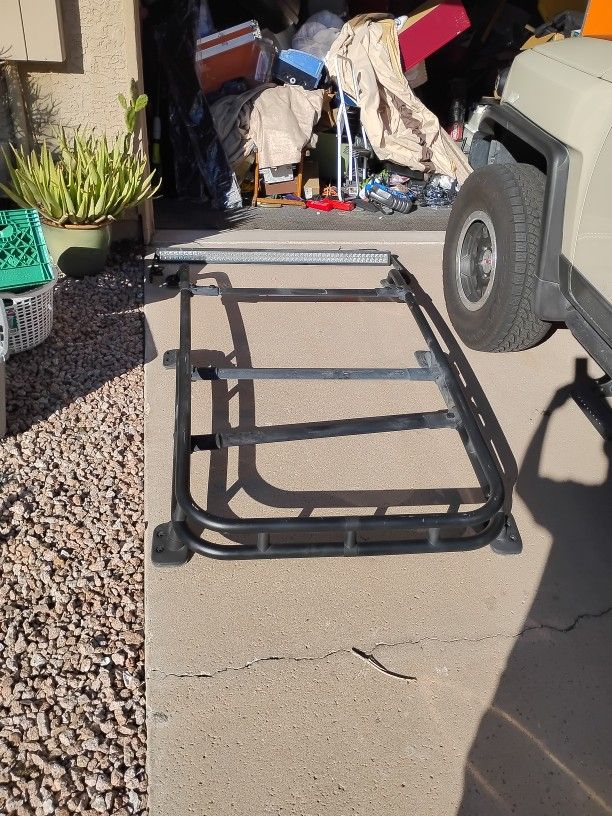 Fj Cruiser OEM Roof Rack And Light Bar