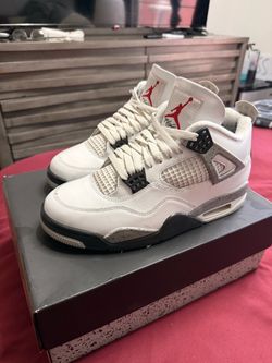 Jordan 4s