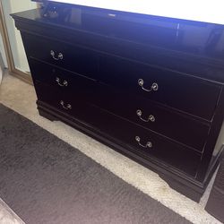 Black dresser