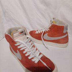 Nike Blazer Mid 77 