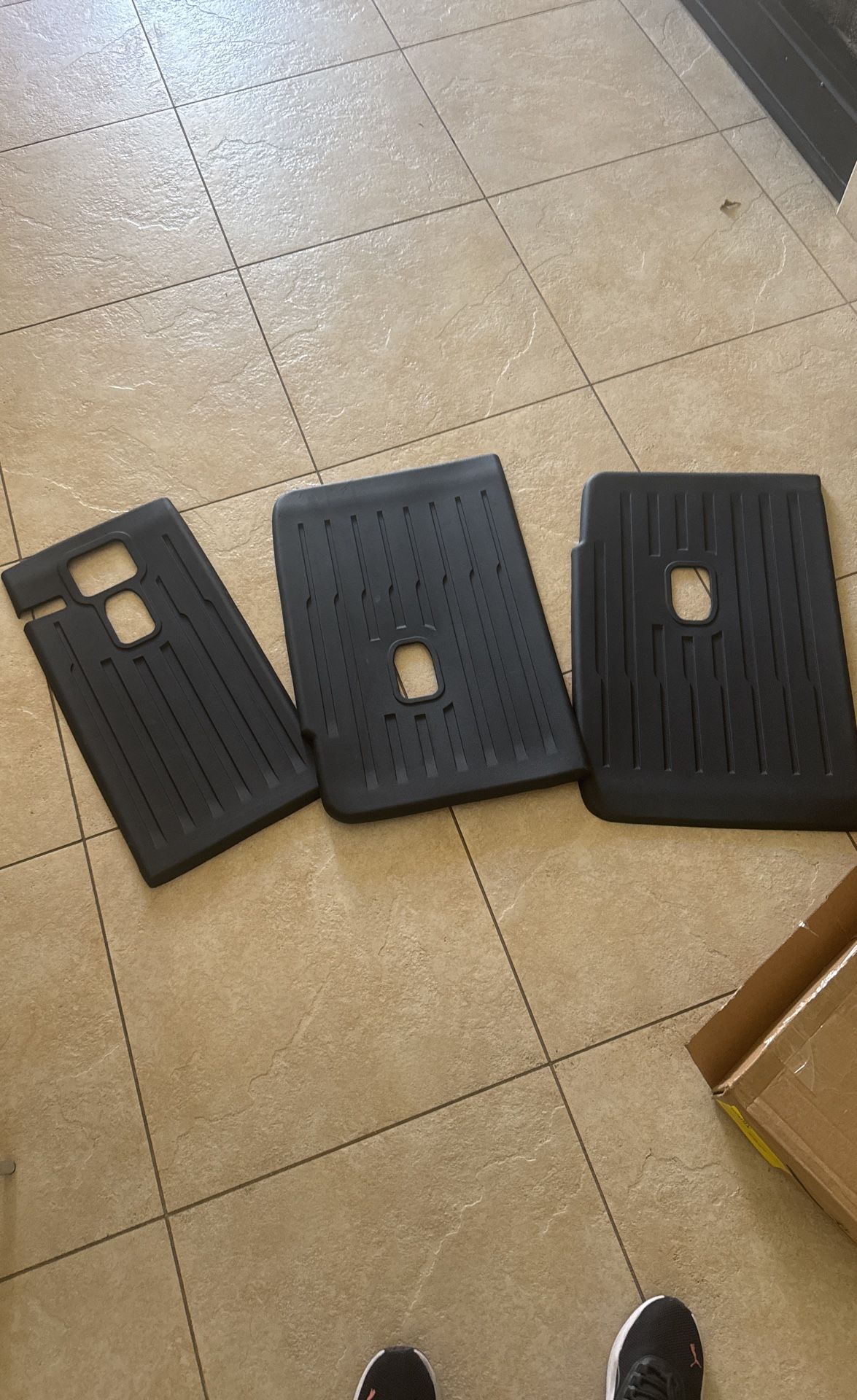Tesla Trunk Floor Back Mats