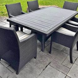 Luxury Outdoor Patio Dining Set