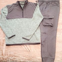 Boys Pullover, Sweatpants Outfit (Like New)