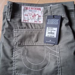 True religion cargo shorts size 34