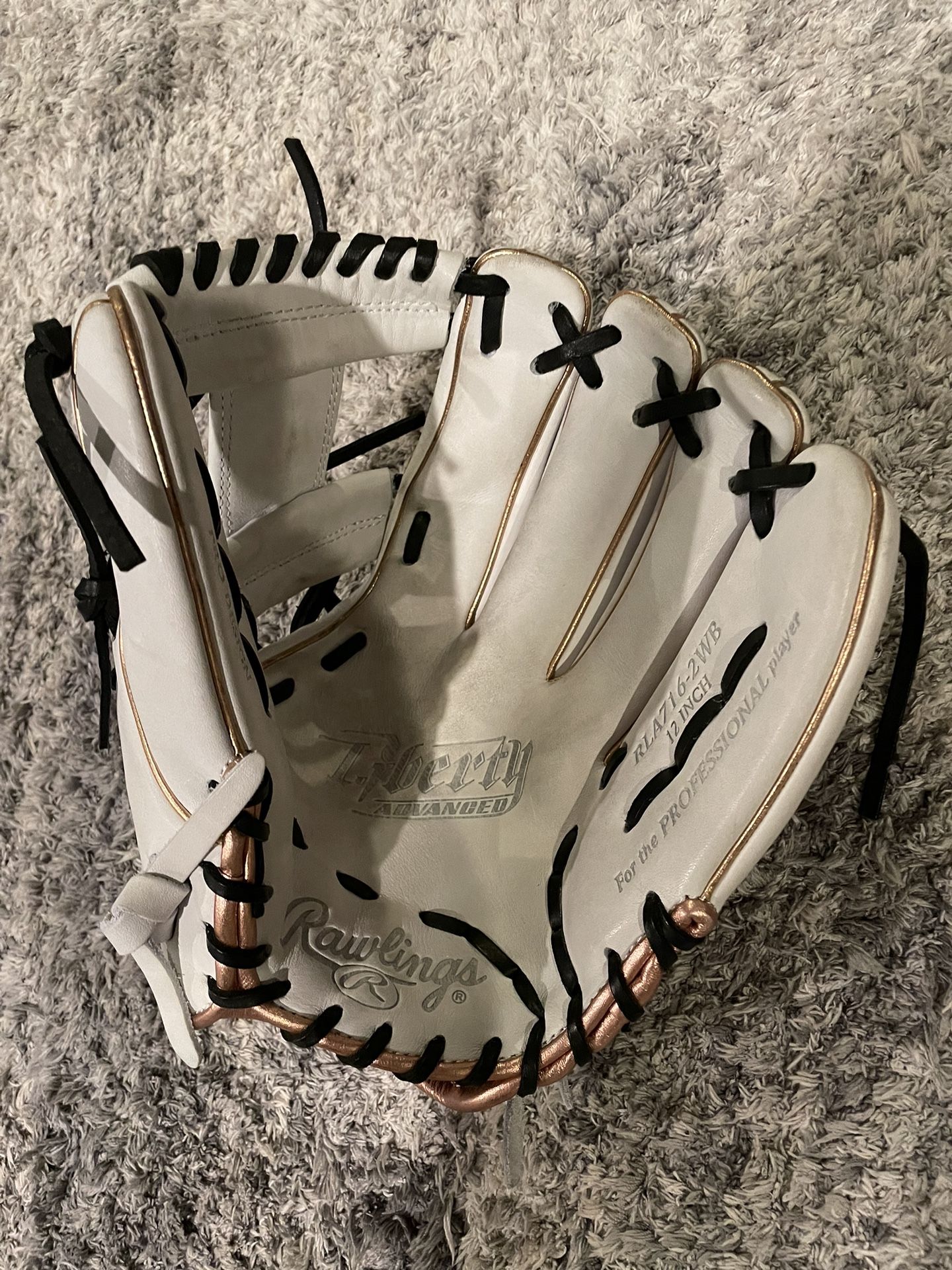 Rawlings Liberty Advanced Fastpitch Glove