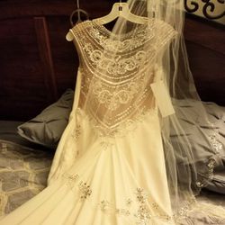 Galina Signature Wedding Dress Ivory