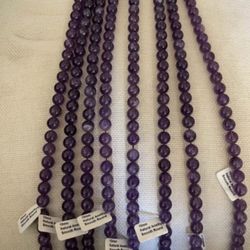 Necklace natural amethyst round beads
10mm in diameter $40 each one