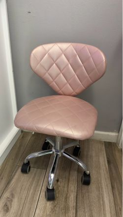 Vanity chair