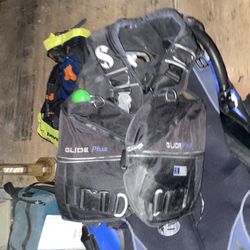 Scuba Gear - Lite Use.