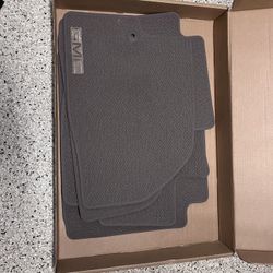2021-2024 GMC Yukon Floor Mats