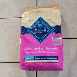 Blue Buffalo Life Protection Formula Small Breed Adult 15 Pounds 