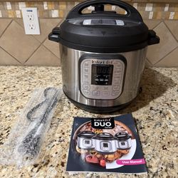Instant Pot Duo 7-in-1 Electric Pressure Cooker