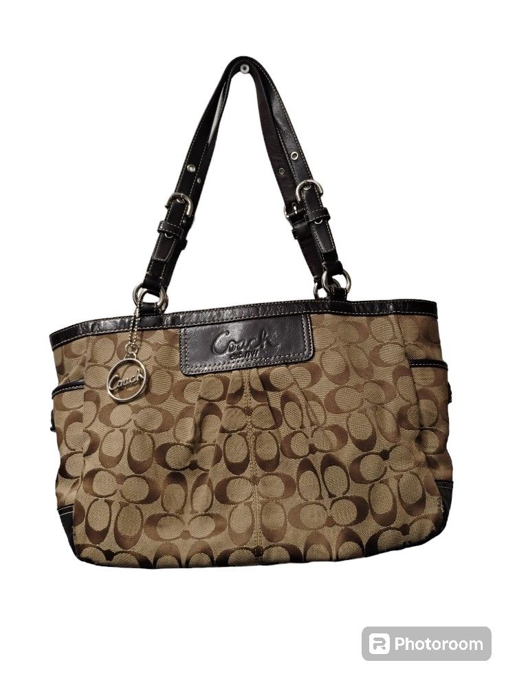 Coach Signature Pleated Tote Purse