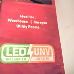 For Sale LED UNV Meta Lux 96 Inches Strip Light 8200 Lumen