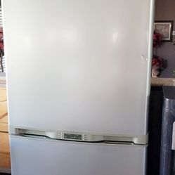 Samsung Refrigerator