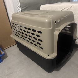 Medium size dog kennel