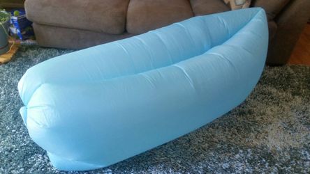Inflatable lounger