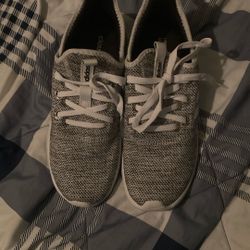Adidas Cloud foam comfort brand new 7.5 Women’s