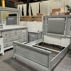 Queen Size Bed Frame With Mattress 