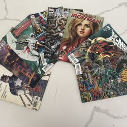 MARVEL Comic Books Collection (8 Comic Books)