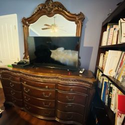 Bedroom Set For Sale 