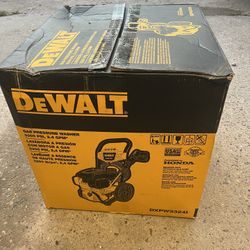 Dewalt 3300psi Gas Pressure Washer 