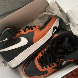 Nike