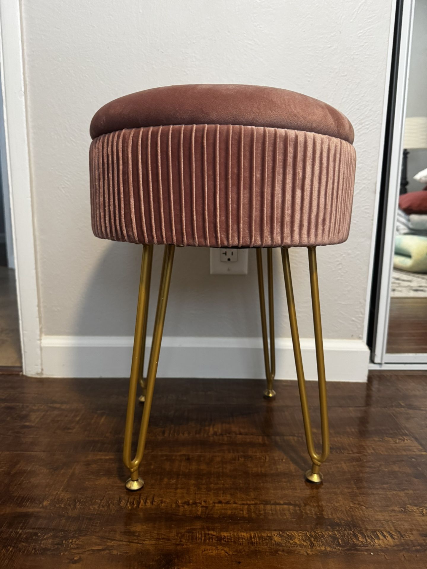 Round Pleated Velvet Ottoman With Storage
