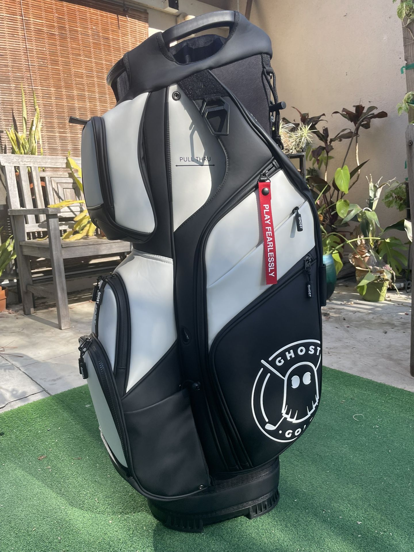 Ghost Golf GT-14 Oreo Bag