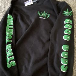 New Men’s Medium Sweatshirt 