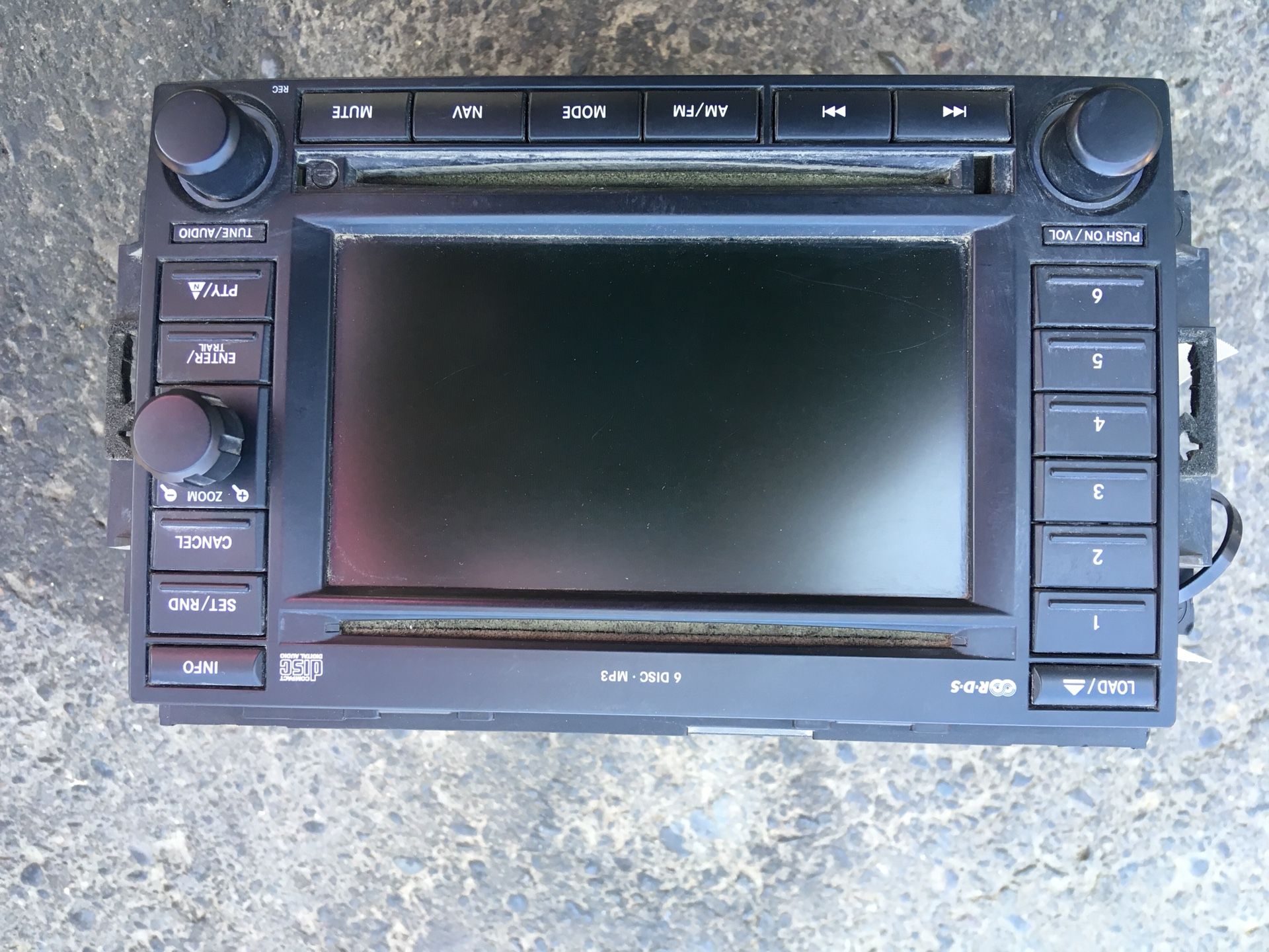 05-08 Chrysler 300 Dodge Ram Navigation GPS Radio 6 CD Rec P56038646AL CY012 CP