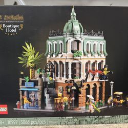 LEGO Icons Boutique Hotel - 10297
