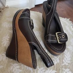Woman shoes Size 6