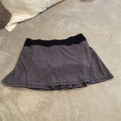 Women’s Lululemon Skort. Size 6