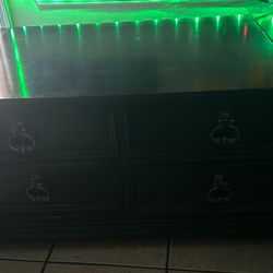 Coffee table  with lift top and drawers 80 obo
