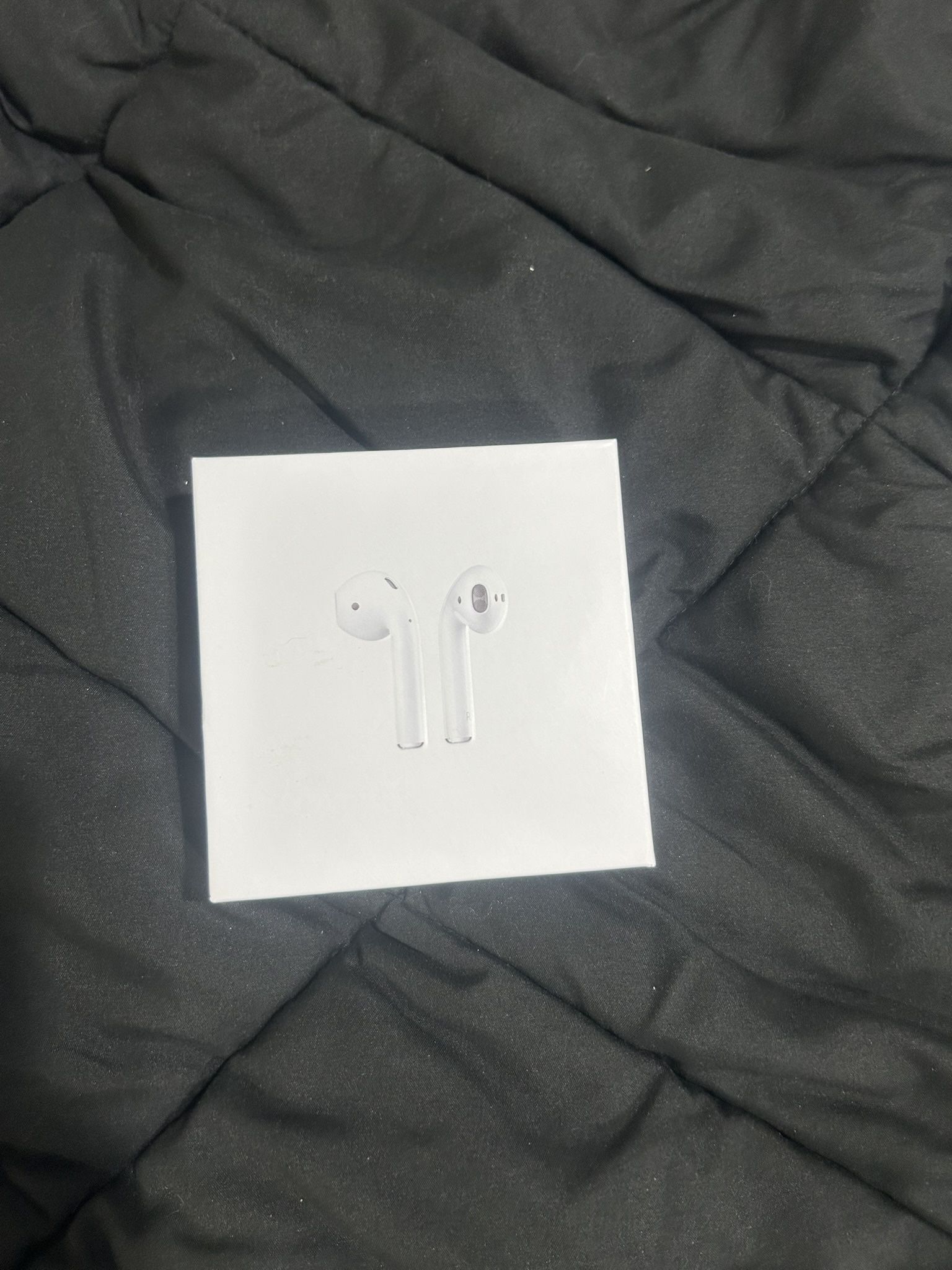 Apple AirPods 2nd Generation 