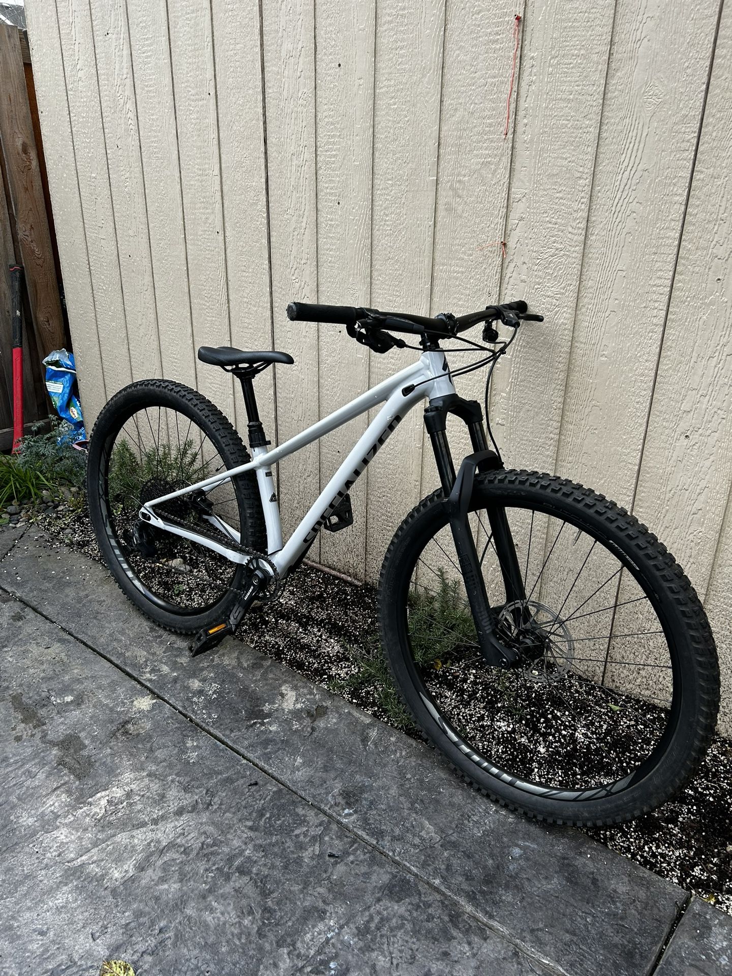 2020 Specialized Fuse Comp 29 Mountain Bike Mtb