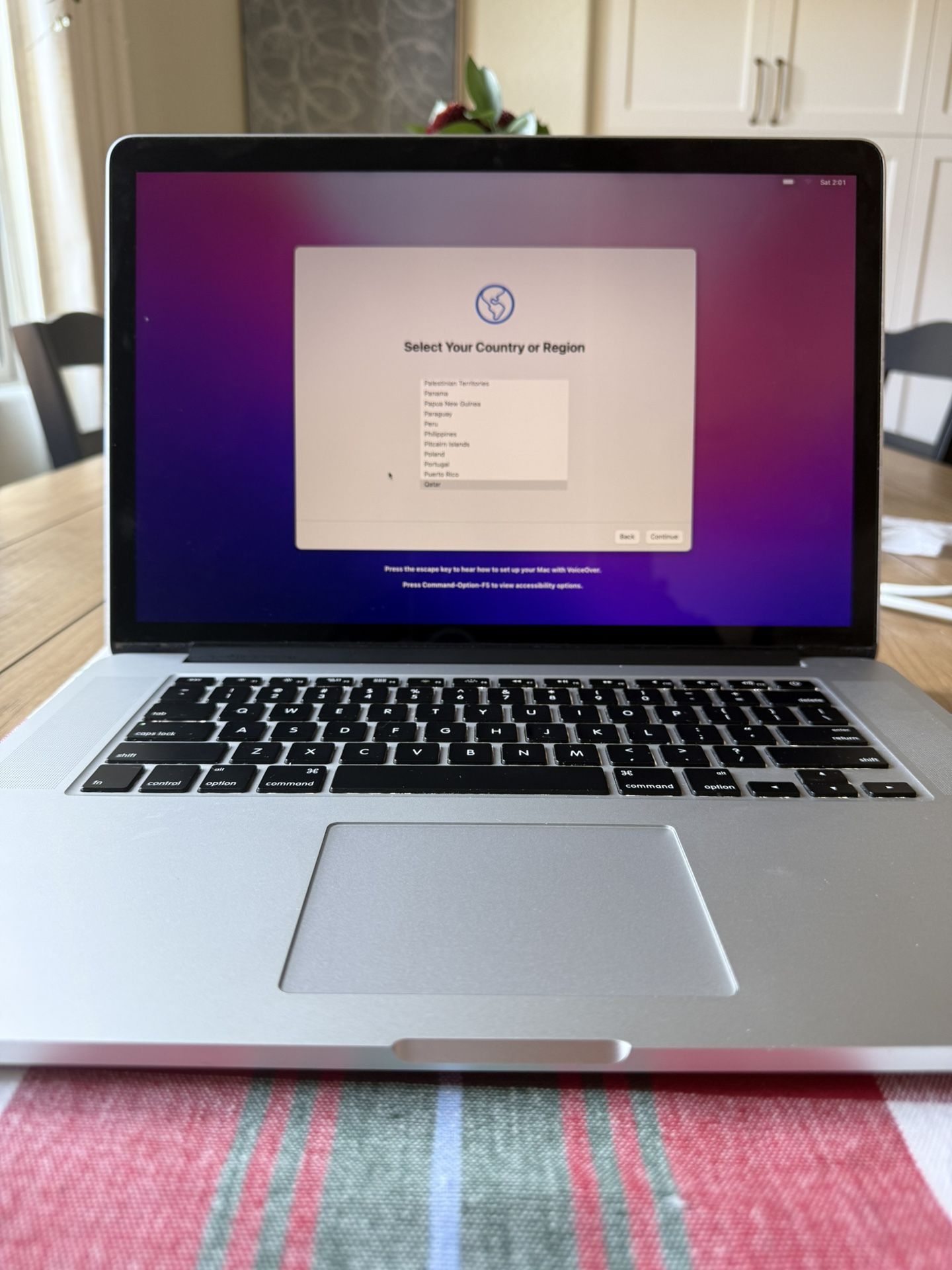 MacBook Pro 15-inch (Mid 2015) – i7, 16GB RAM, 1TB SSD
