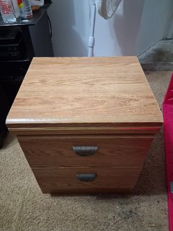 Single nightstand