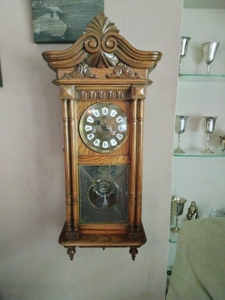 Gazo Coronado Wall Clock