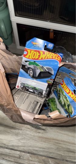 Large Bag of Brand New Hot Wheels Lot - Quick Sale