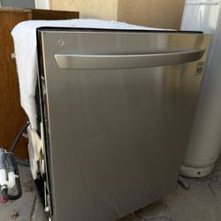 LG DISHWASHER 